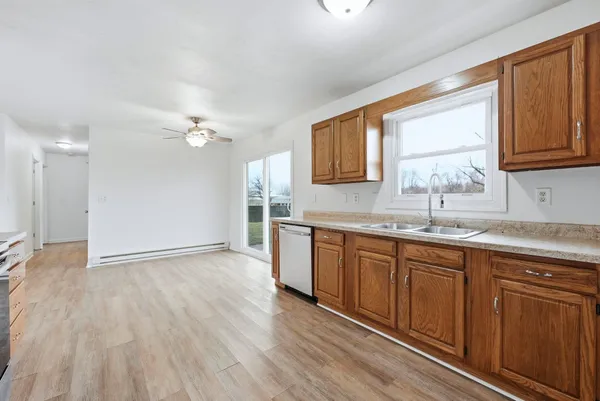 $194,900 | 755 East Wendell Jacob Avenue, Angola, IN 46703