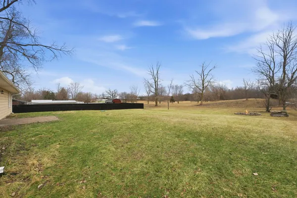 $194,900 | 755 East Wendell Jacob Avenue, Angola, IN 46703