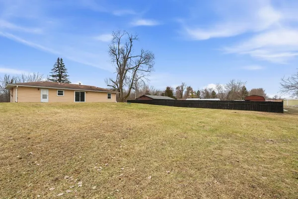 $194,900 | 755 East Wendell Jacob Avenue, Angola, IN 46703