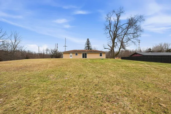 $194,900 | 755 East Wendell Jacob Avenue, Angola, IN 46703