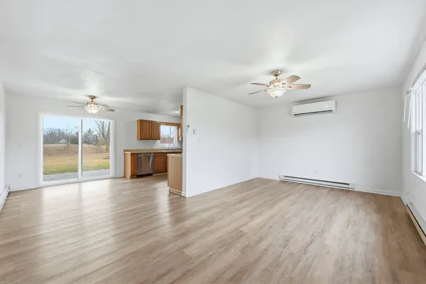 $194,900 | 755 East Wendell Jacob Avenue, Angola, IN 46703