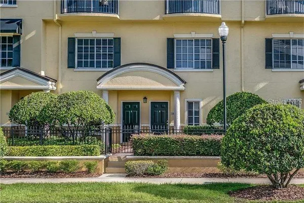 $2,600 | 5238 West Kennedy Boulevard, Tampa, FL 33609