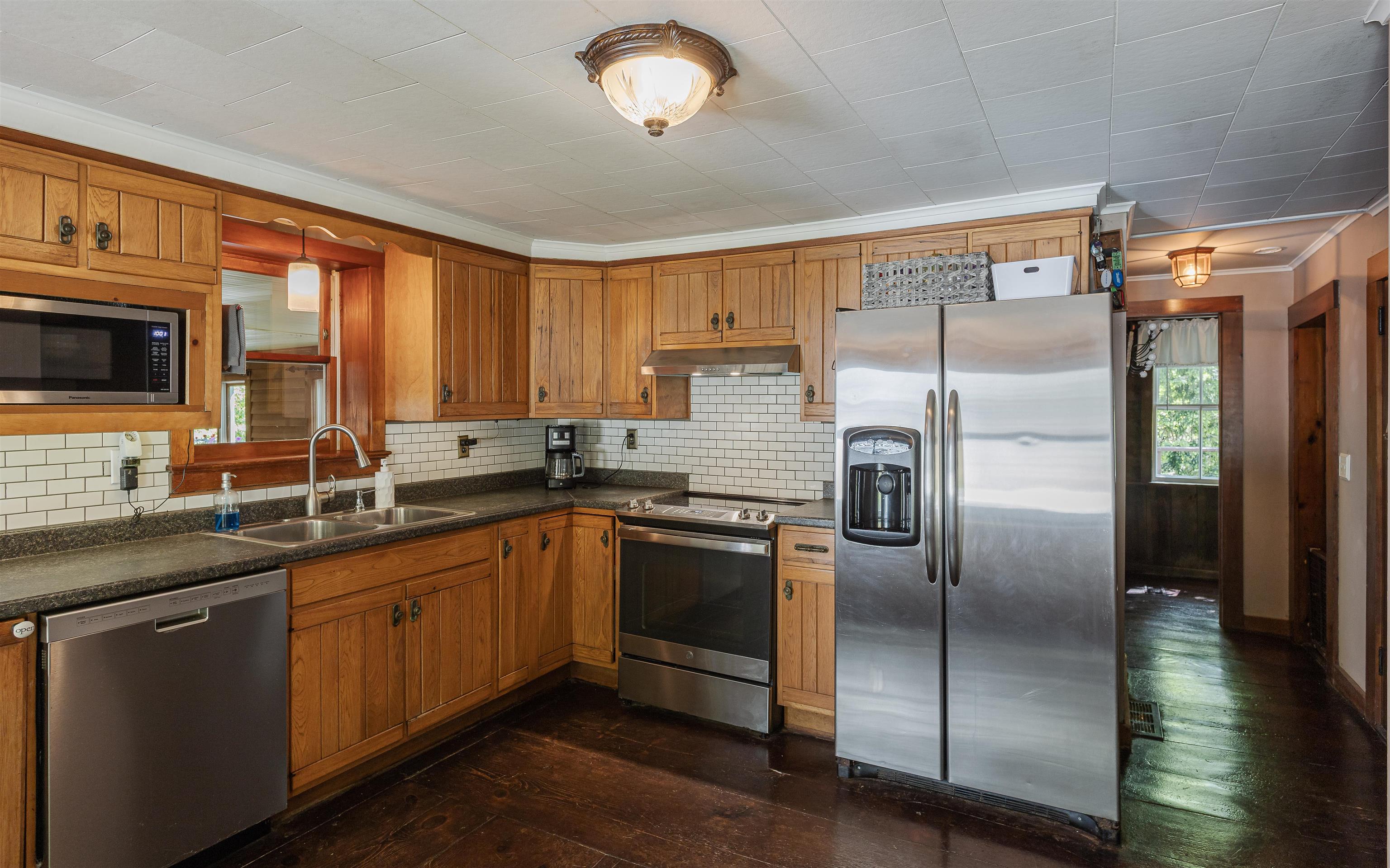 108 Westmoreland Road Chesterfield, NH 03462 - Photo 7 of 45