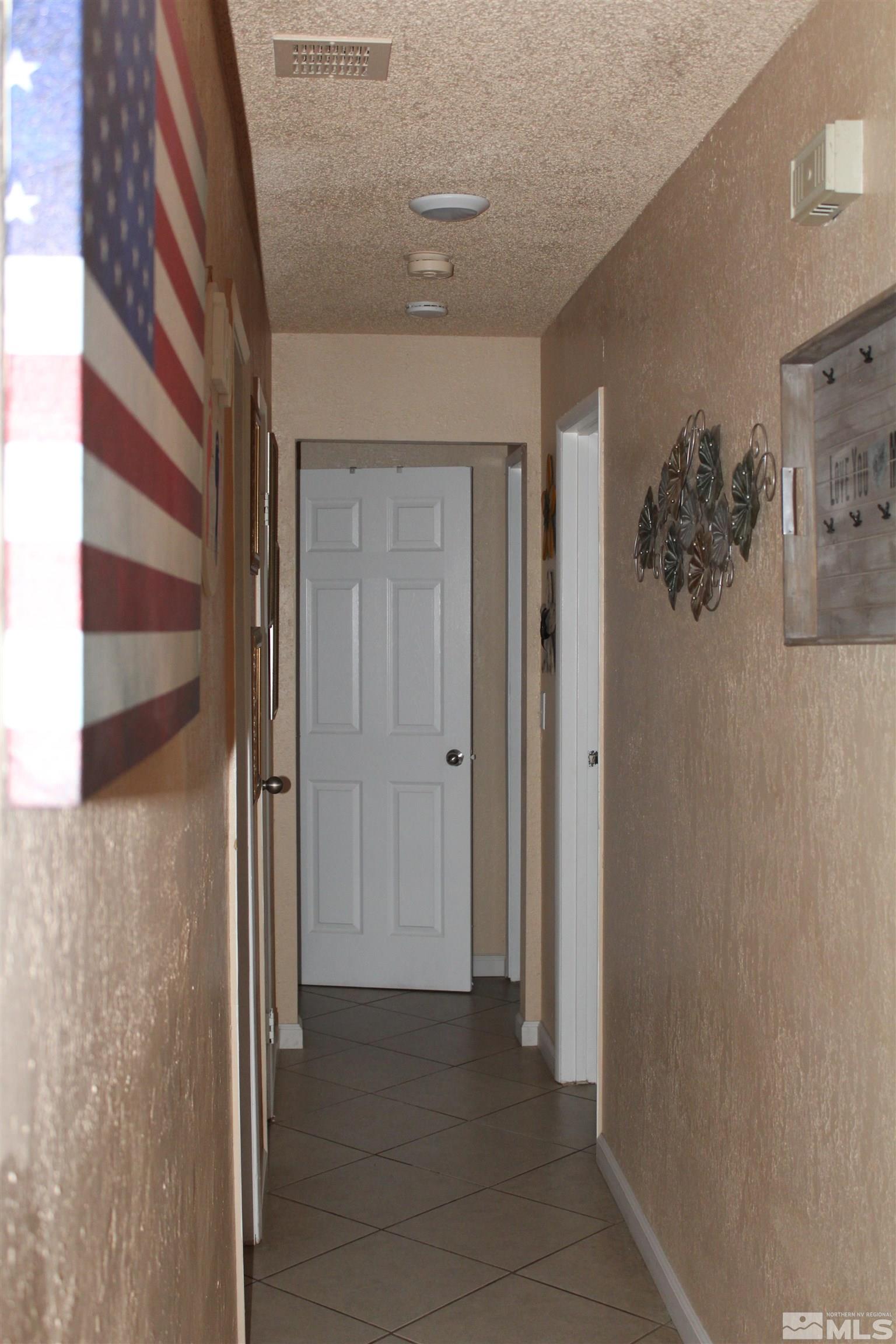 4655 Grass Valley Road Reno, NV 89510 - Photo 8 of 20 Photo 8