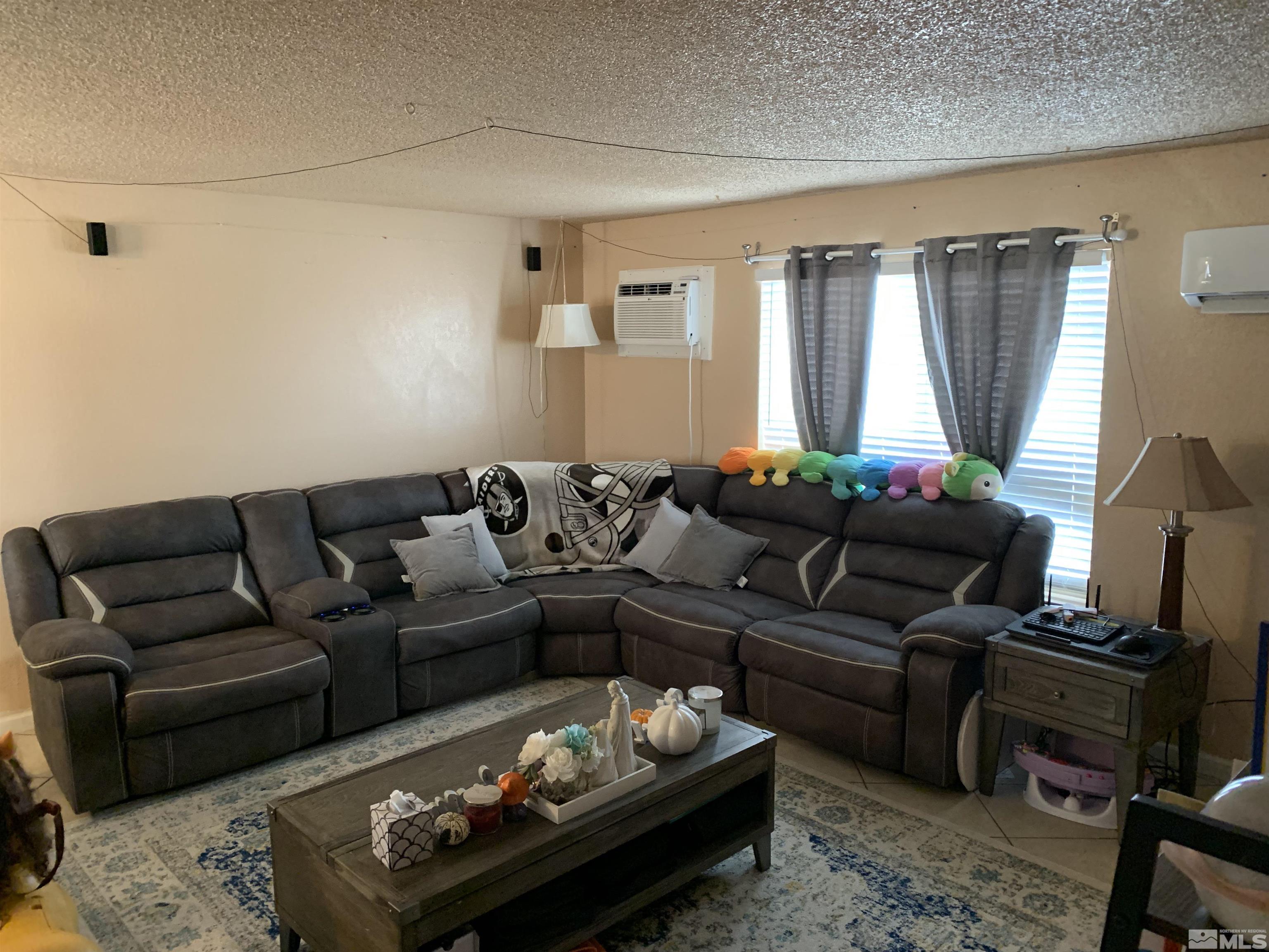 4655 Grass Valley Road Reno, NV 89510 - Photo 9 of 20 Photo 9