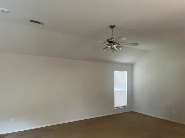 $325,000 | 122 Biscayne Drive, Cedar Hill, TX 75104