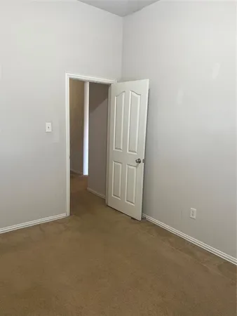 $325,000 | 122 Biscayne Drive, Cedar Hill, TX 75104