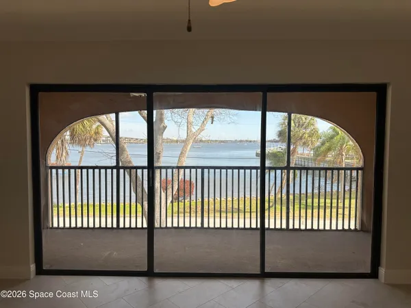 $1,395 | 55 Riverside Drive, Unit 205, Cocoa, FL 32922