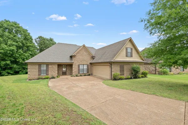 $359,000 | 1586 McKenas Wy Cove, Hernando, MS 38632