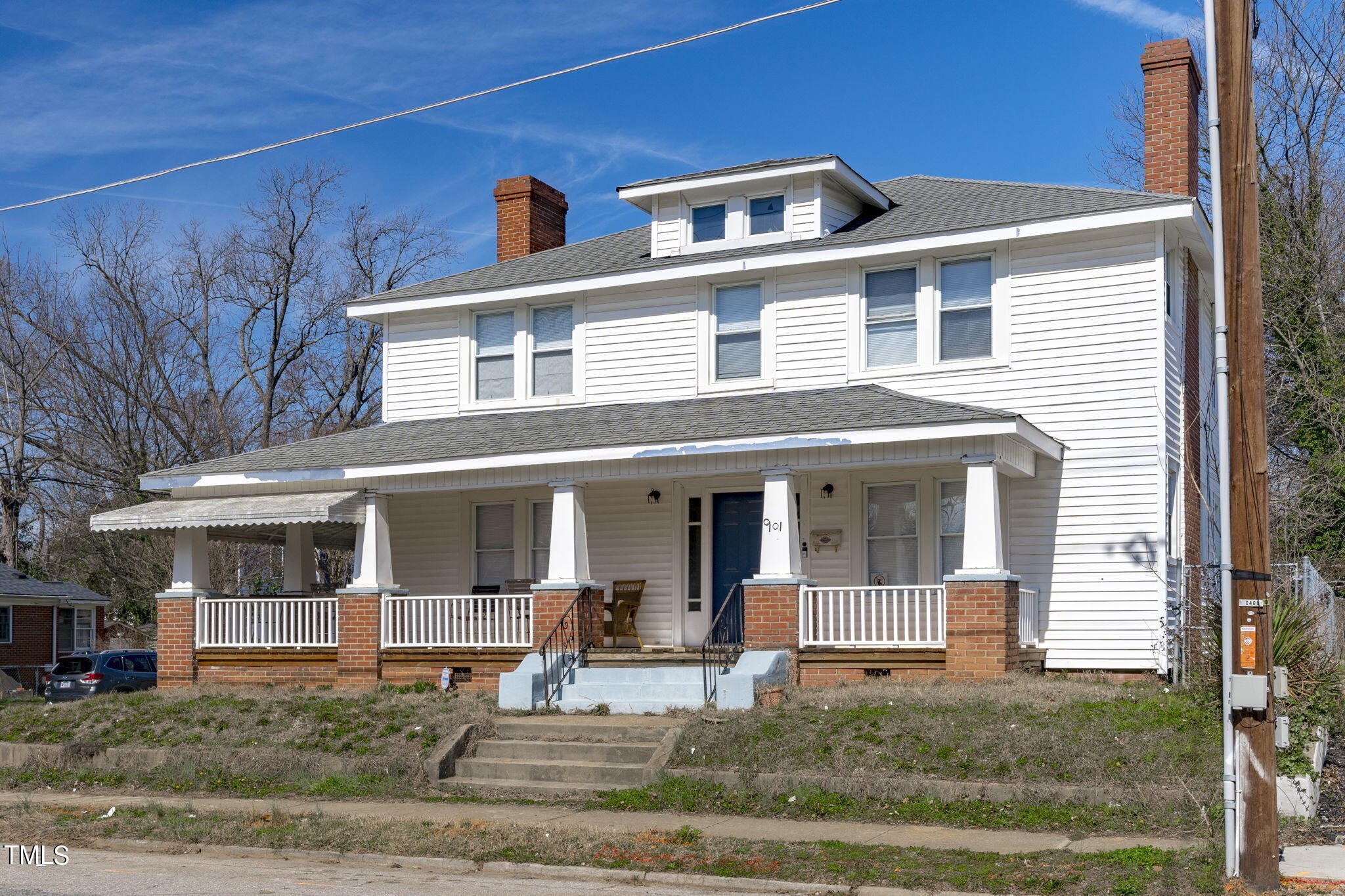 901 East Martin Street Raleigh, NC 27601 - Photo 3 of 42 Front Exterior