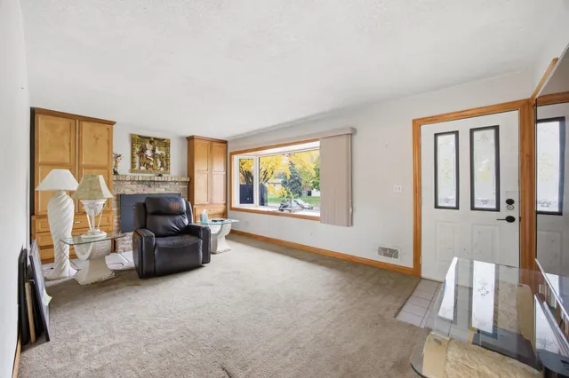 $399,900 | 14805 32nd Avenue North, Plymouth, MN 55447