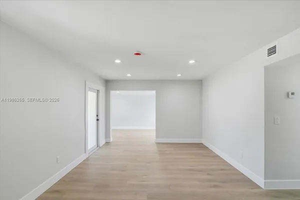 $3,000 | 1400 Northeast 43rd Court, Unit 1400, Pompano Beach, FL 33064