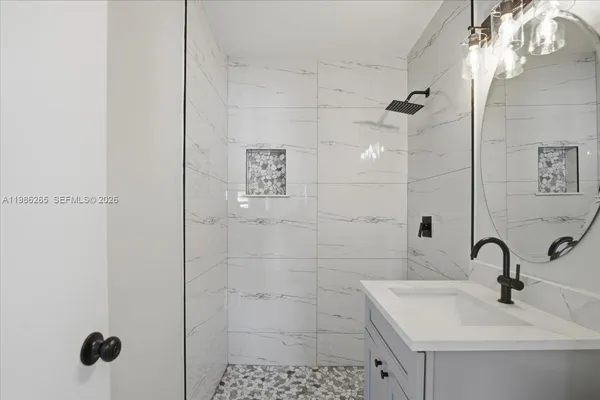 $3,000 | 1400 Northeast 43rd Court, Unit 1400, Pompano Beach, FL 33064