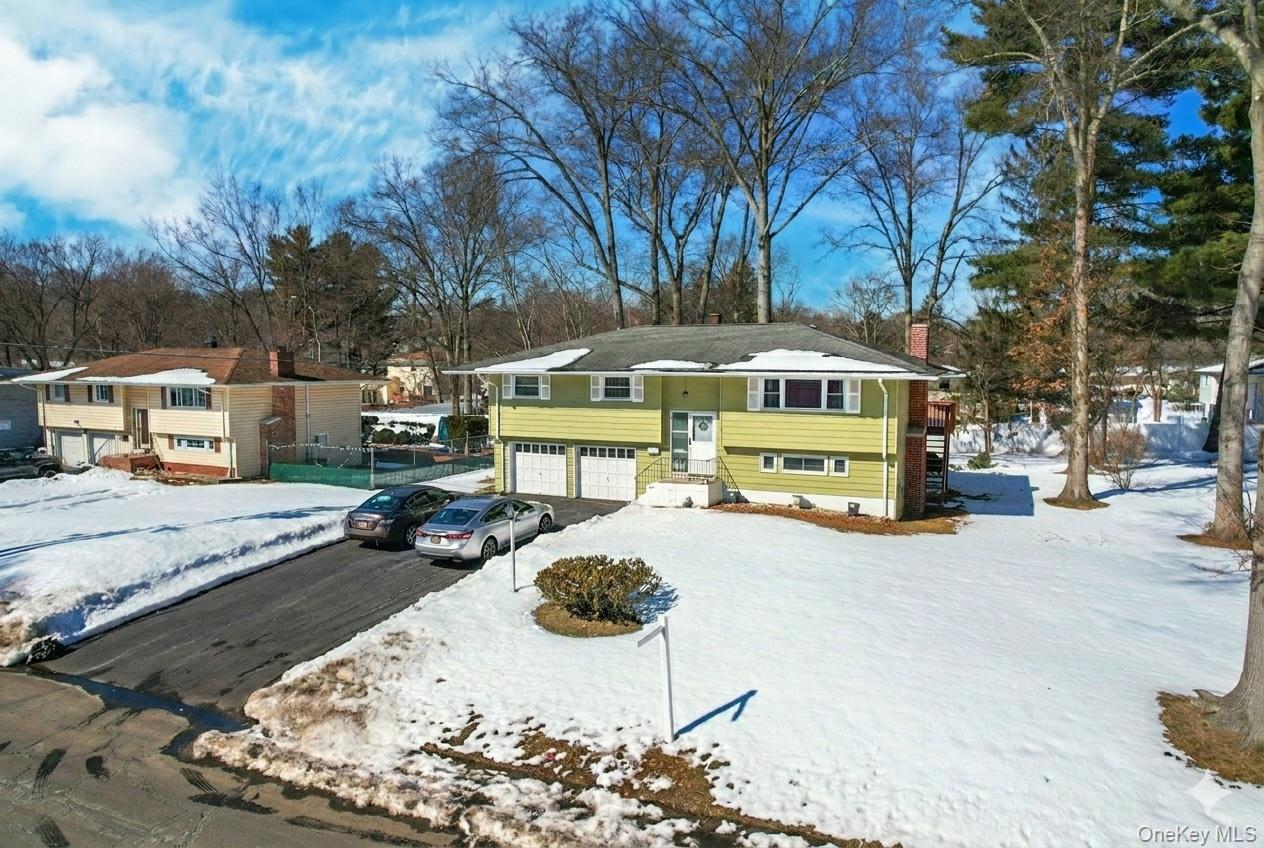20 Mirror Lake Road Spring Valley, NY 10977 - Photo 4 of 5