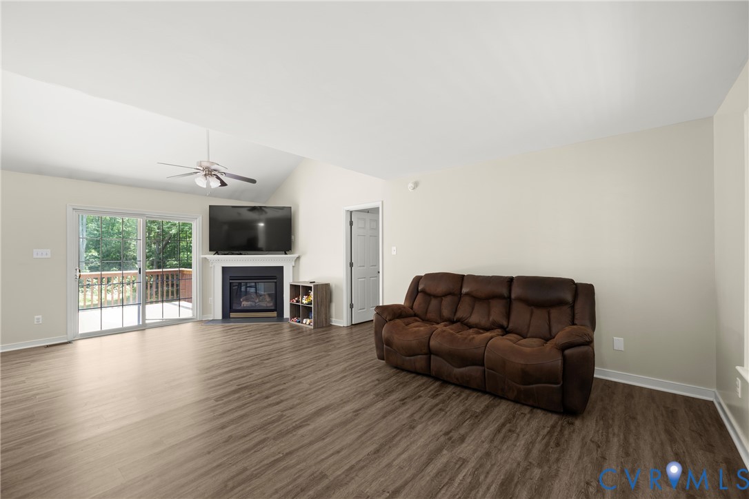 3320 Duke Road Powhatan, VA 23139 - Photo 5 of 45 Gallery Image 5