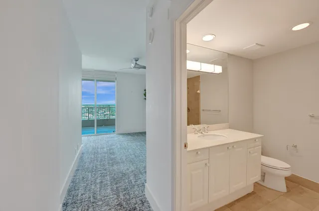 $3,199,000 | 3720 South Ocean Boulevard, Unit 1406/1407, Highland Beach, FL 33487