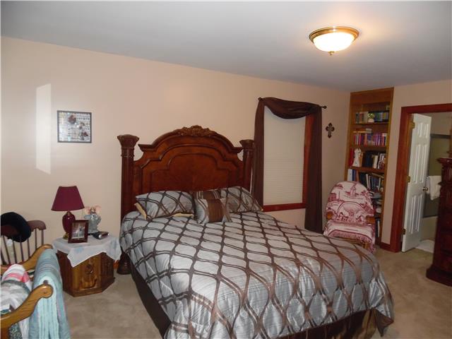2268 Fall River Road Leoma, TN 38468 - Photo 5 of 13