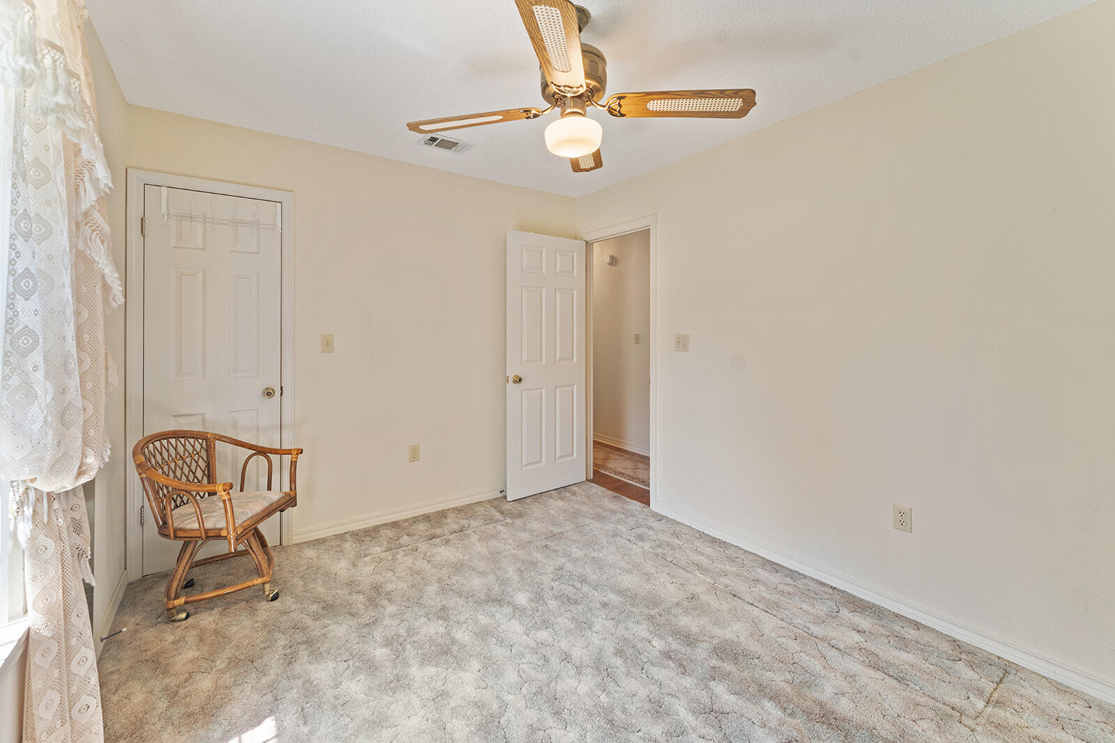 4559 Scarlet Drive Crestview, FL 32539 - Photo 27 of 44 DSC02035