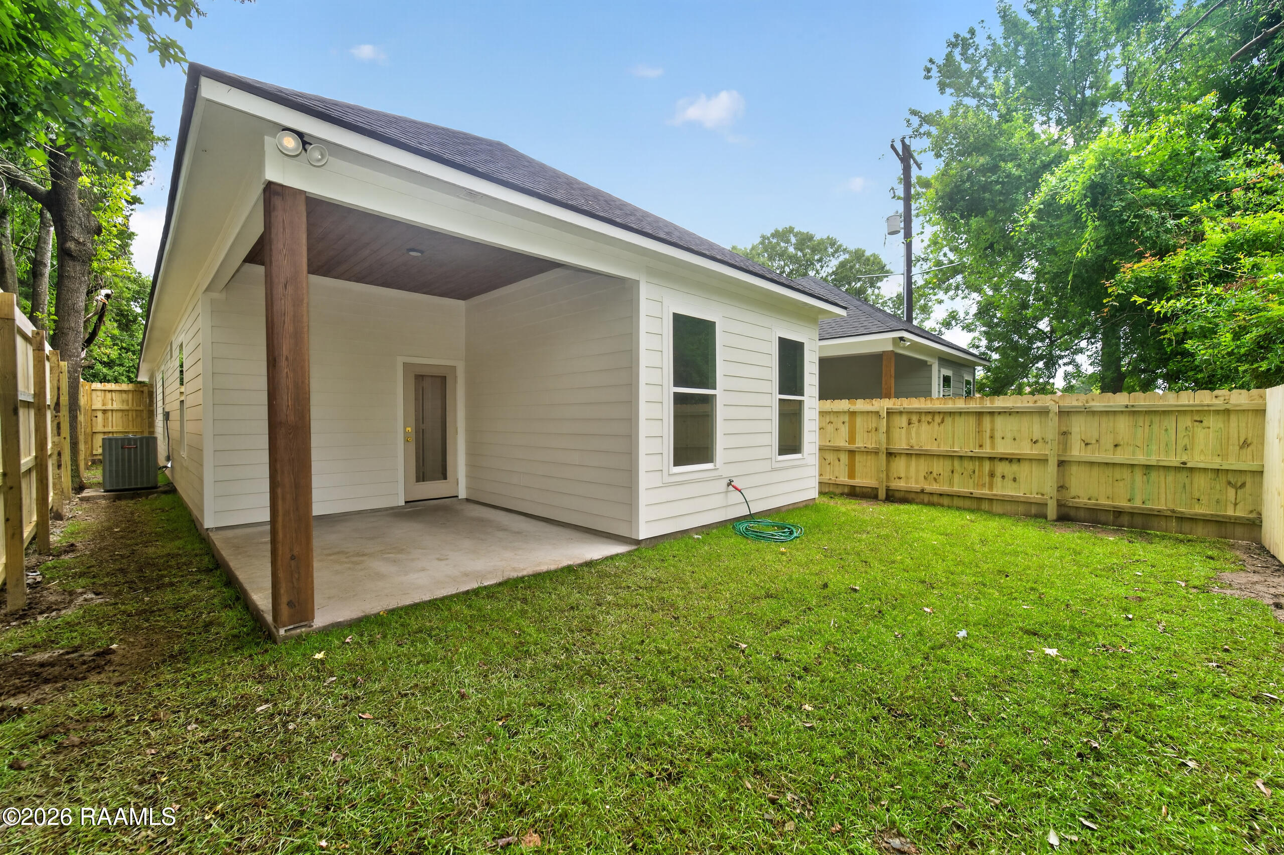 302 Academy Road Lafayette, LA 70503 - Photo 23 of 24 DSC02502