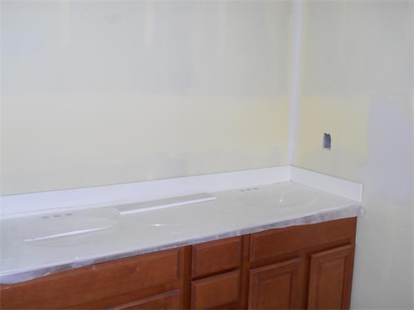 19 Senator Street Springfield, MA 01129 - Photo 8 of 20 Gallery Image 8