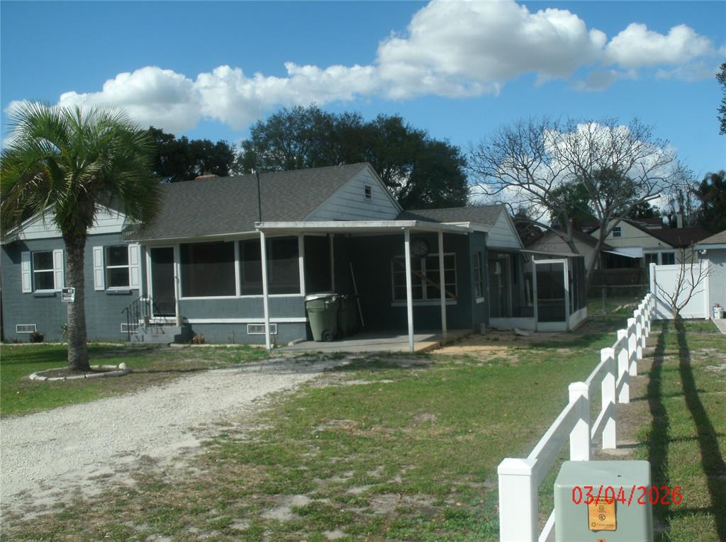 2306 Butler Street Leesburg, FL 34748 - Photo 4 of 7