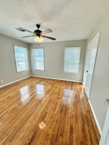 $1,995 | Undisclosed Address, Kerrville, TX 78028