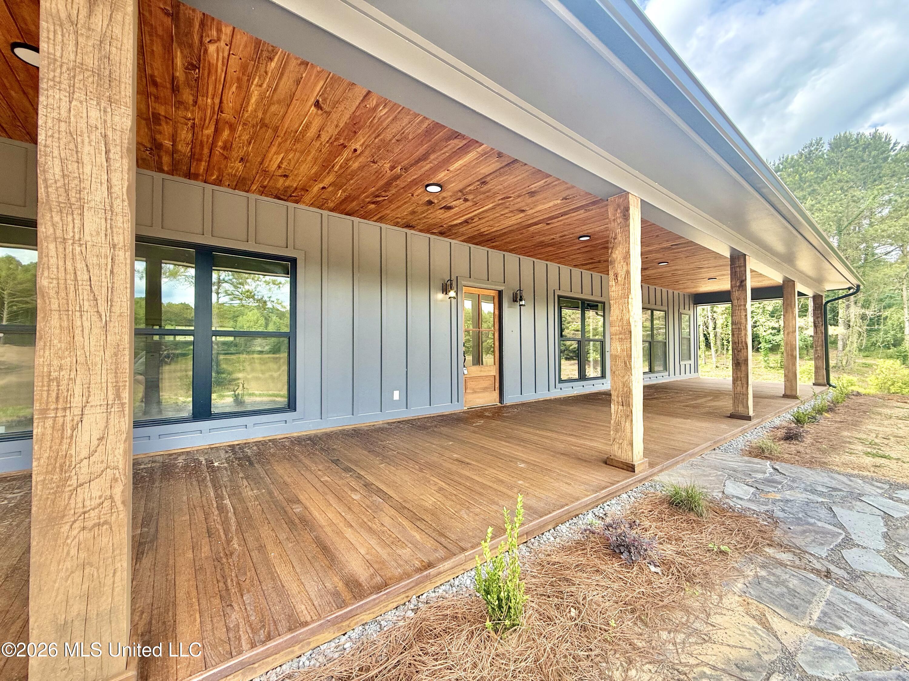 1066 Harmony Road Crystal Springs, MS 39059 - Photo 3 of 44 IMG_3664