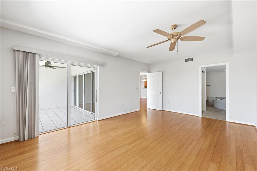 13105 Vanderbilt Drive, Unit 407 Naples, FL 34110 - Photo 22 of 38