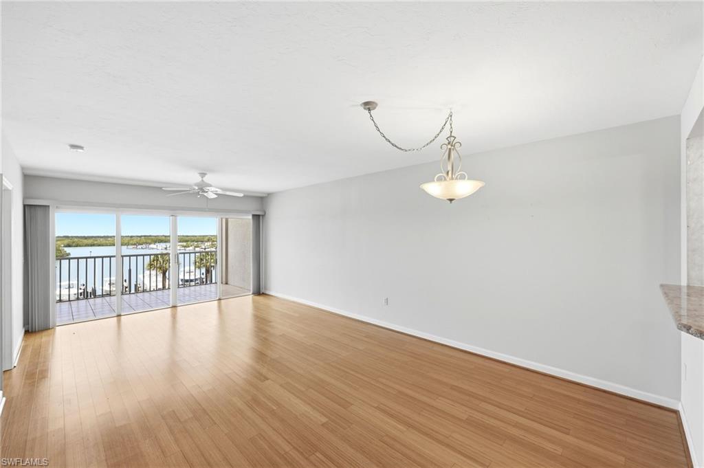 13105 Vanderbilt Drive, Unit 407 Naples, FL 34110 - Photo 10 of 38