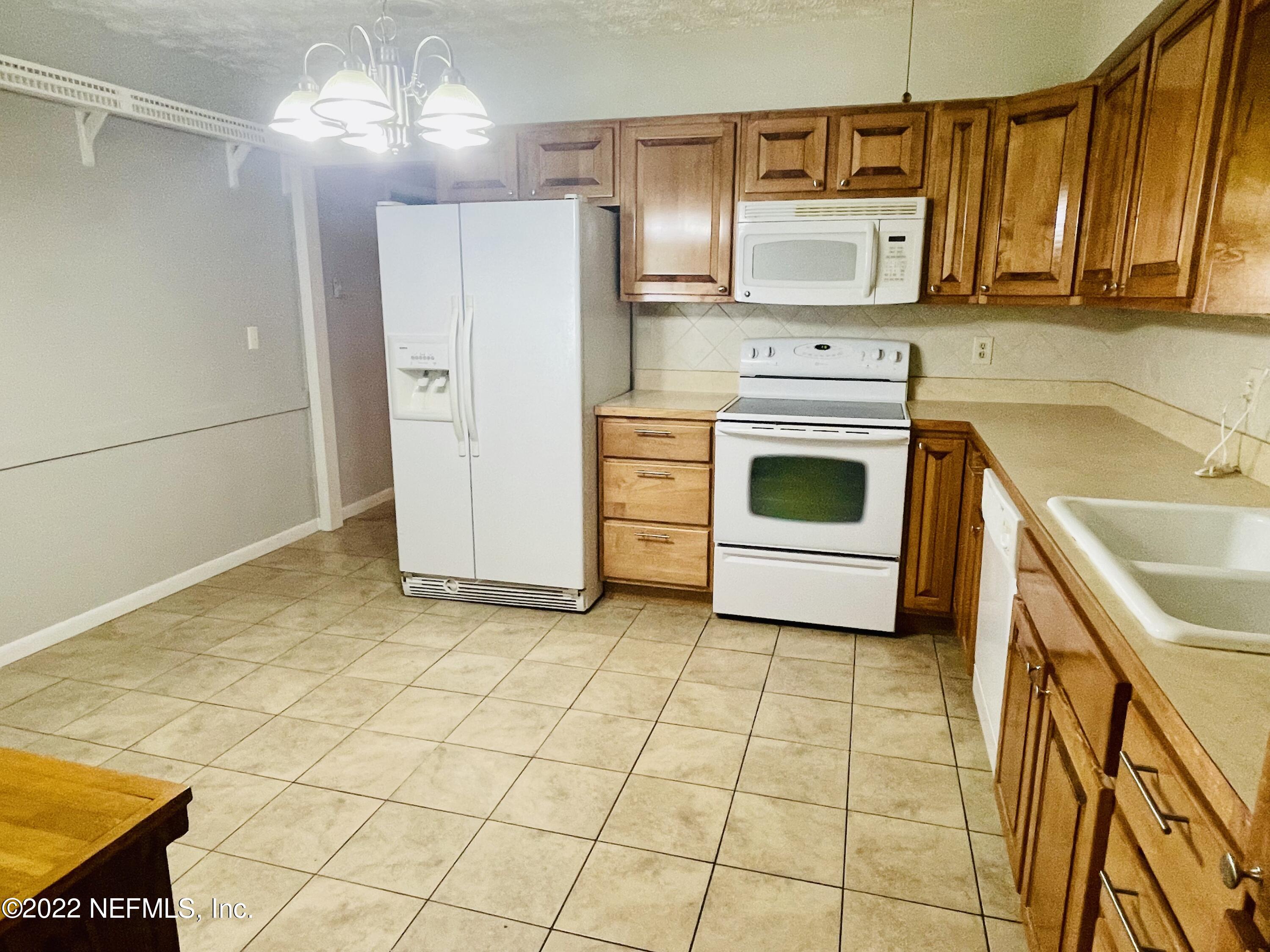 1419 Ree Street Starke, FL 32091 - Photo 12 of 33 IMG_4877