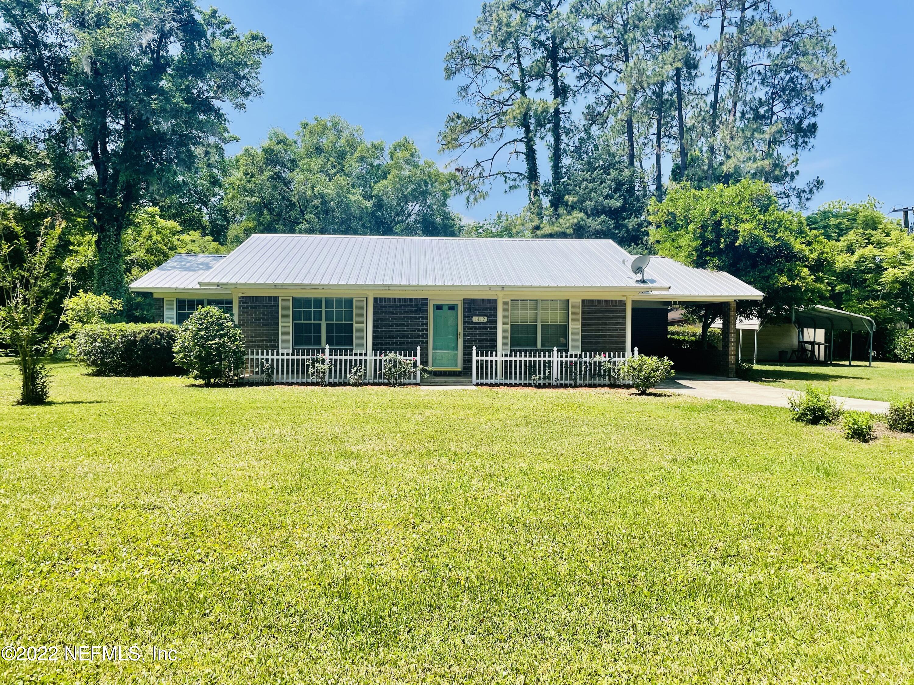 1419 Ree Street Starke, FL 32091 - Photo 2 of 33 IMG_4867