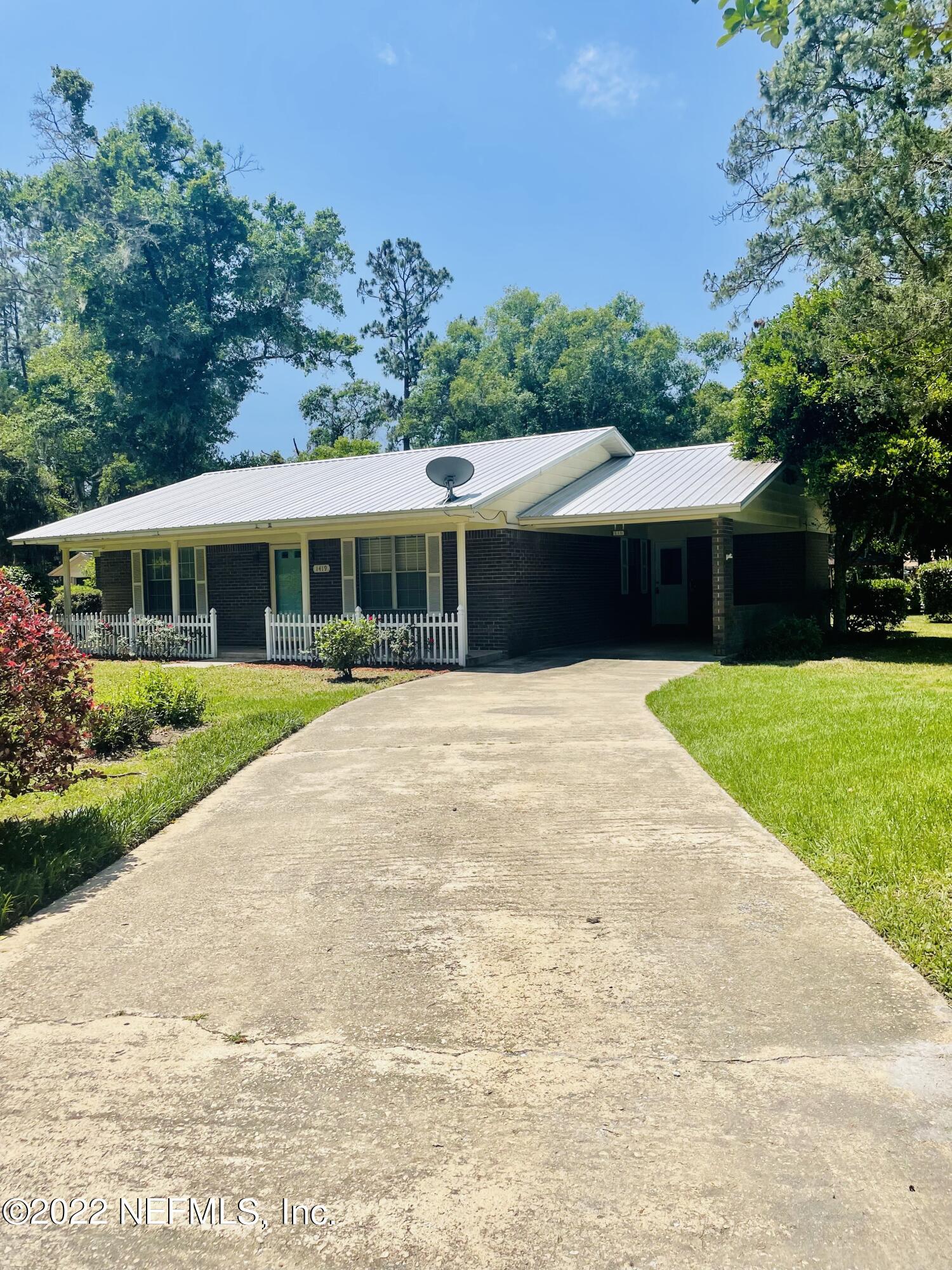 1419 Ree Street Starke, FL 32091 - Photo 3 of 33 IMG_4865