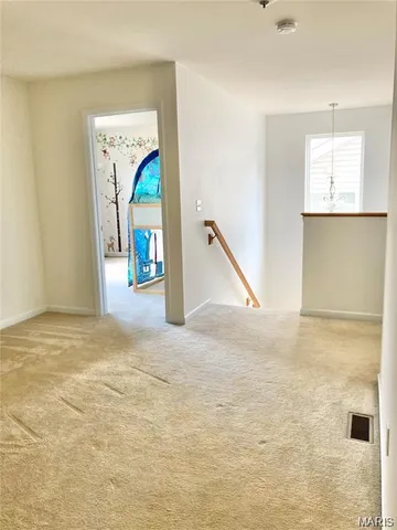 $2,600 | 300 Calvert Place, St. Charles, MO 63303