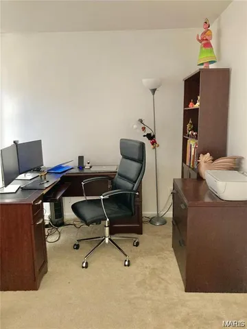 $2,600 | 300 Calvert Place, St. Charles, MO 63303