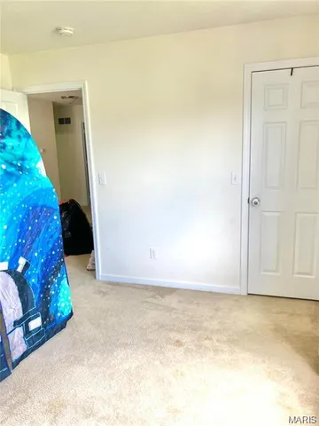 $2,600 | 300 Calvert Place, St. Charles, MO 63303