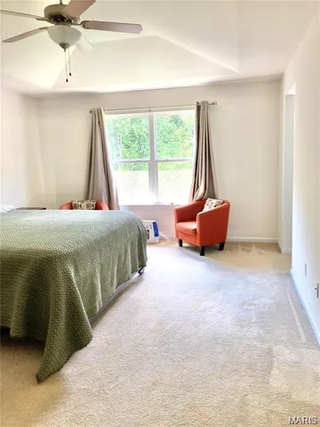 $2,600 | 300 Calvert Place, St. Charles, MO 63303