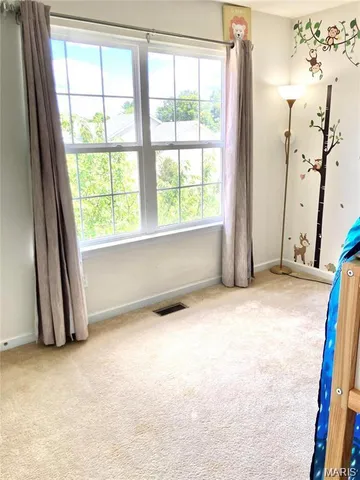 $2,600 | 300 Calvert Place, St. Charles, MO 63303