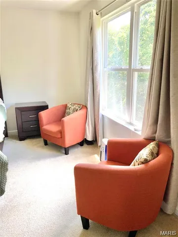 $2,600 | 300 Calvert Place, St. Charles, MO 63303