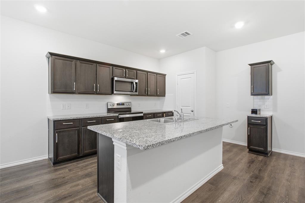 1328 Broaddus Road Forney, TX 75126 - Photo 8 of 15 Gallery Image 8