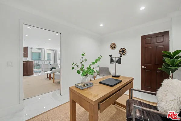 $649,000 | 10747 Wilshire Boulevard, Unit PH6, Los Angeles, CA 90024