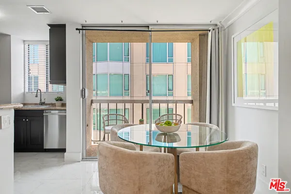 $649,000 | 10747 Wilshire Boulevard, Unit PH6, Los Angeles, CA 90024
