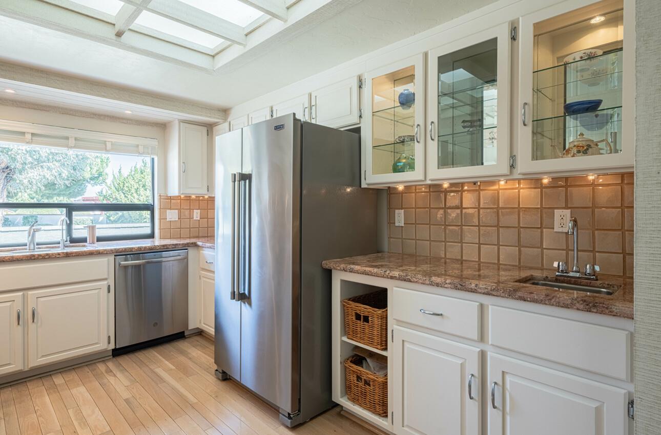 14015 Mountain Quail Road Salinas, CA 93908 - Photo 15 of 46 Gallery Image 15