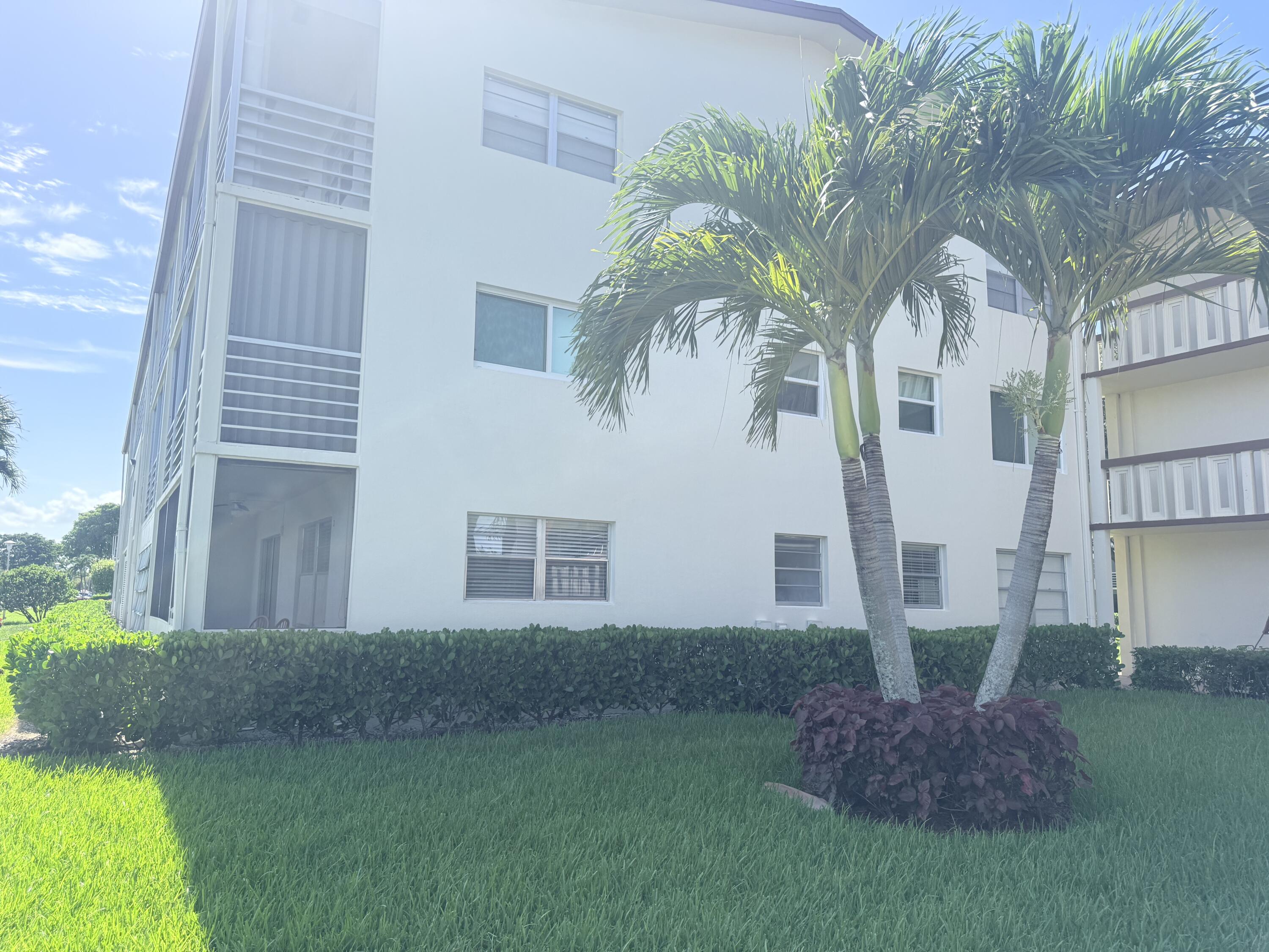 52 Mansfield B, Unit B Boca Raton, FL 33434 - Photo 28 of 35 IMG_8426