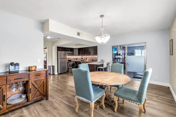 $599,000 | 2000 Northwest 38th Street, Oakland Park, FL 33309