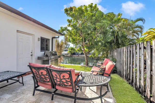 $599,000 | 2000 Northwest 38th Street, Oakland Park, FL 33309