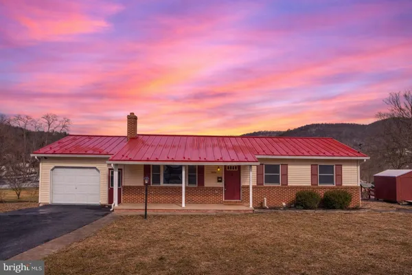 $345,000 | 329 East Beaver Street, Bellefonte, PA 16823