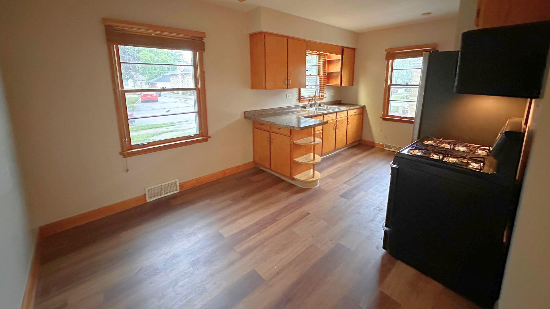 18429 Ridgewood Avenue Lansing, IL 60438 - Photo 4 of 21