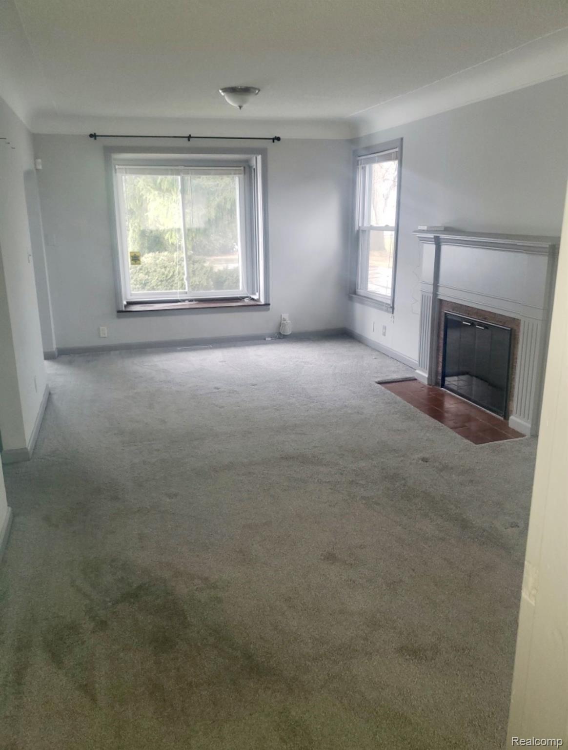 29655 Utica Road Roseville, MI 48066 - Photo 5 of 12 image6 (1).jpeg