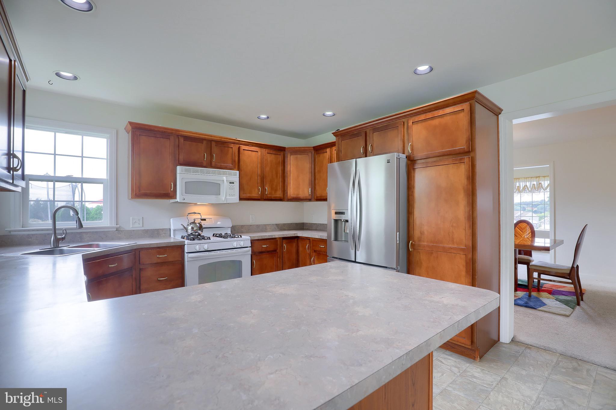 665 Hamaker Road Manheim, PA 17545 - Photo 14 of 33