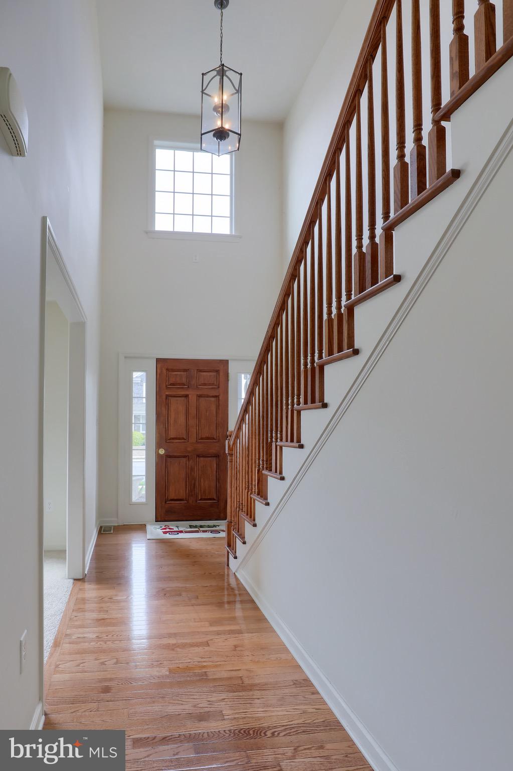 665 Hamaker Road Manheim, PA 17545 - Photo 4 of 33